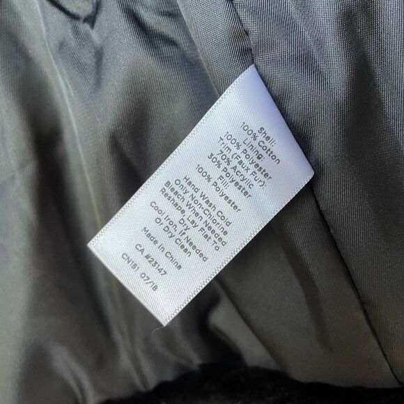 Talbots Black White Fair Isle Sweater Vest Fur Trim M Petite - Picture 8 of 8